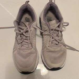 New Balance Women's Athletic Shoes - Soft gray